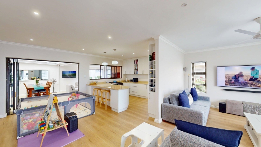 3 Bedroom Property for Sale in Lovemore Park Eastern Cape